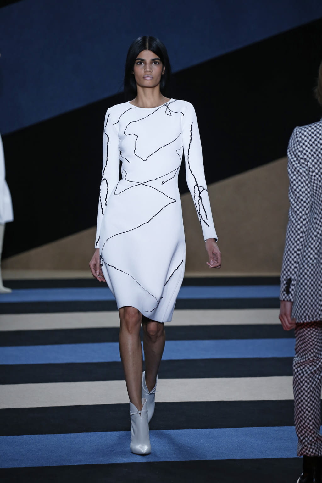 Fashion Week New York Fall/Winter 2016 look 14 from the Derek Lam collection 女装