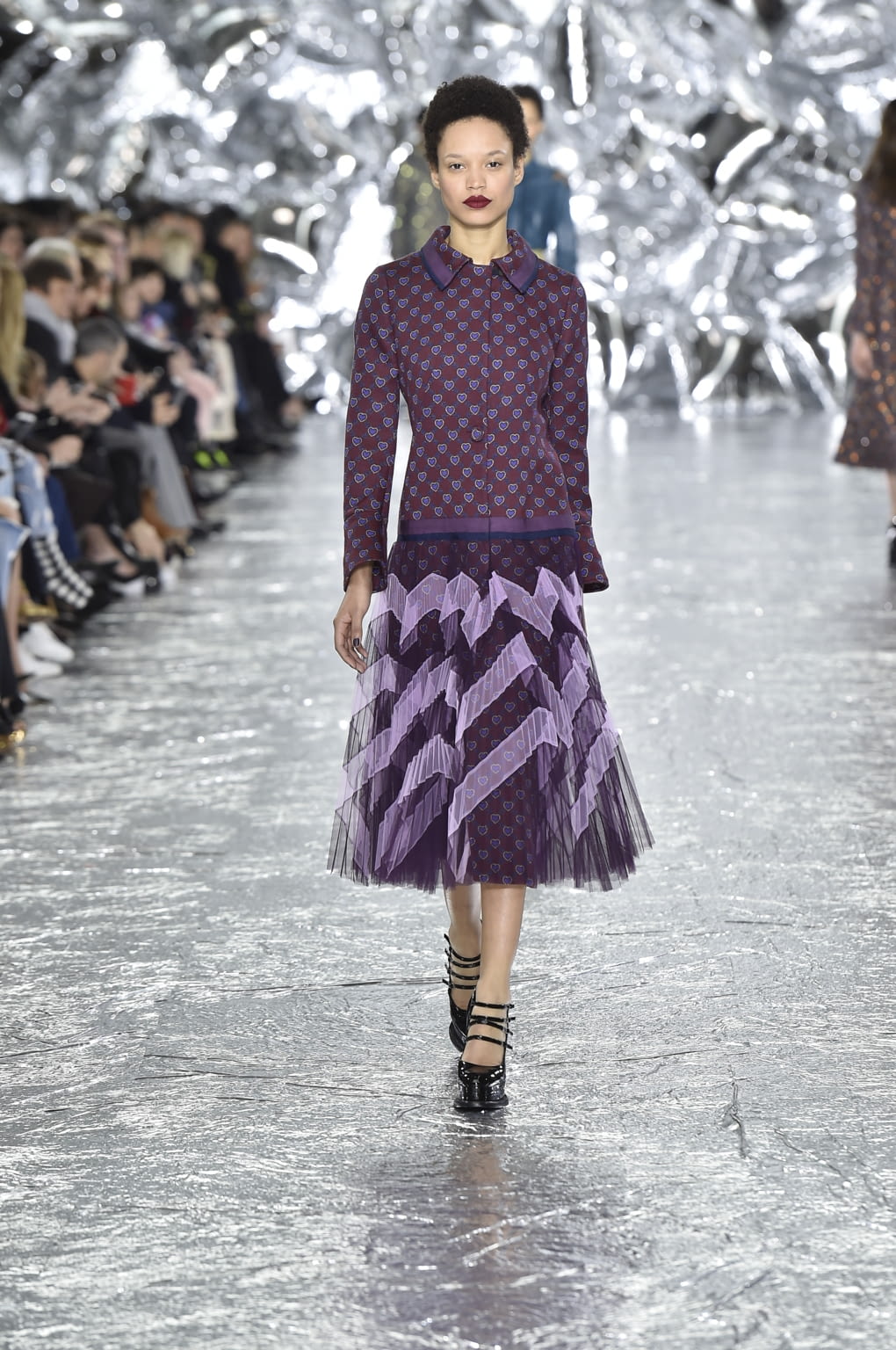 Fashion Week London Fall/Winter 2016 look 14 from the Mary Katrantzou collection 女装