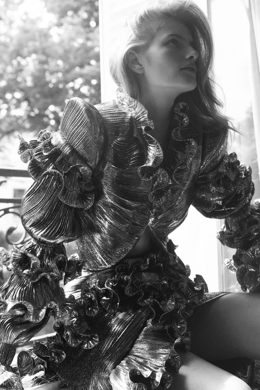 Fashion Week Paris Fall/Winter 2020 look 14 from the Alexandre Vauthier collection couture