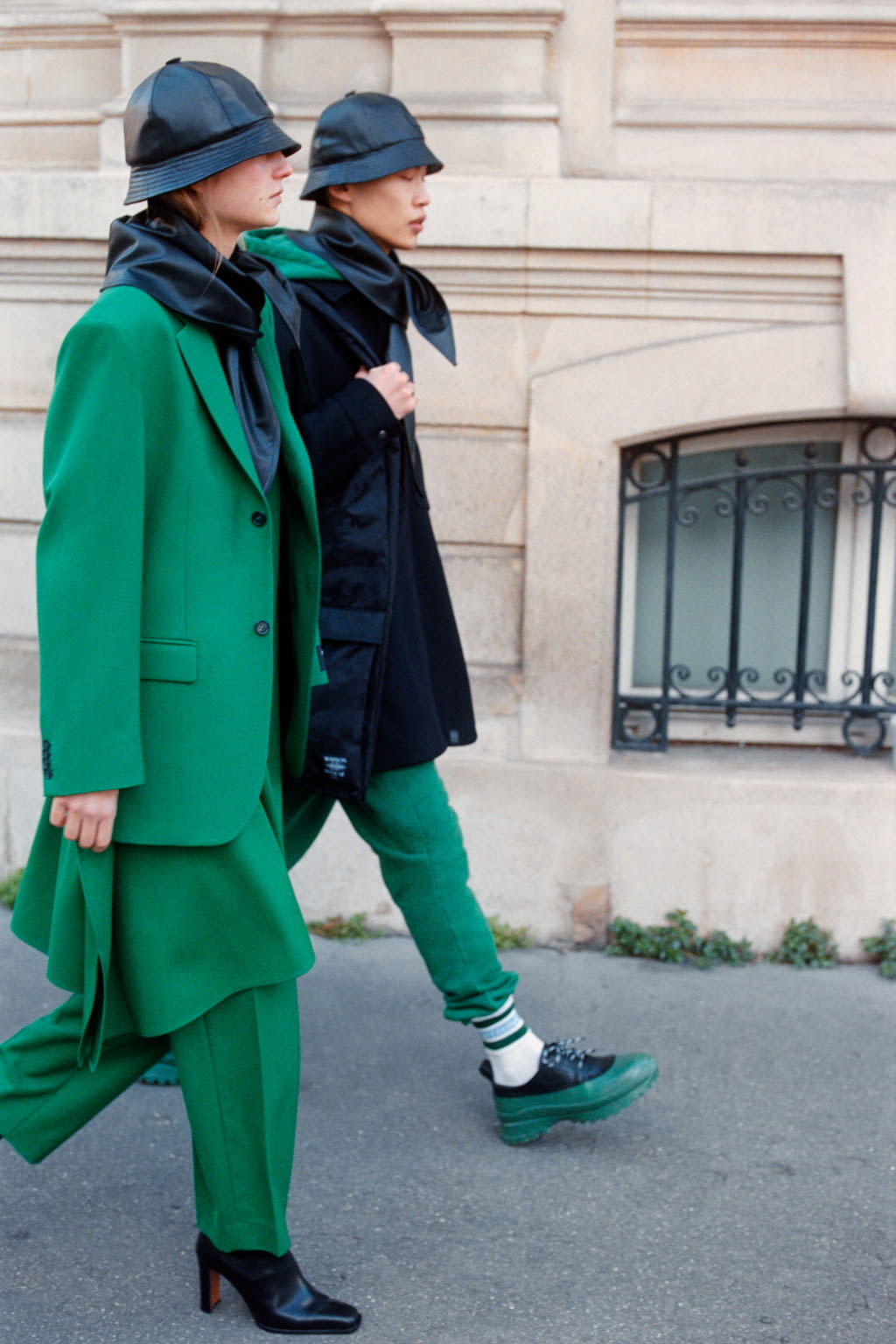 Fashion Week Paris Fall/Winter 2022 look 14 from the Maison Kitsuné collection 女装