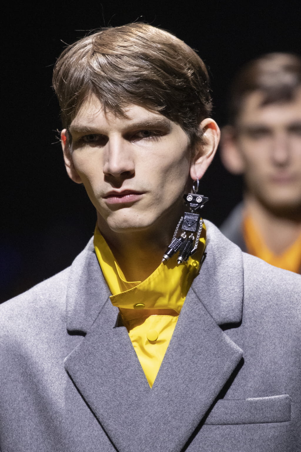 Fashion Week Milan Fall/Winter 2022 look 17 from the Prada collection menswear accessories