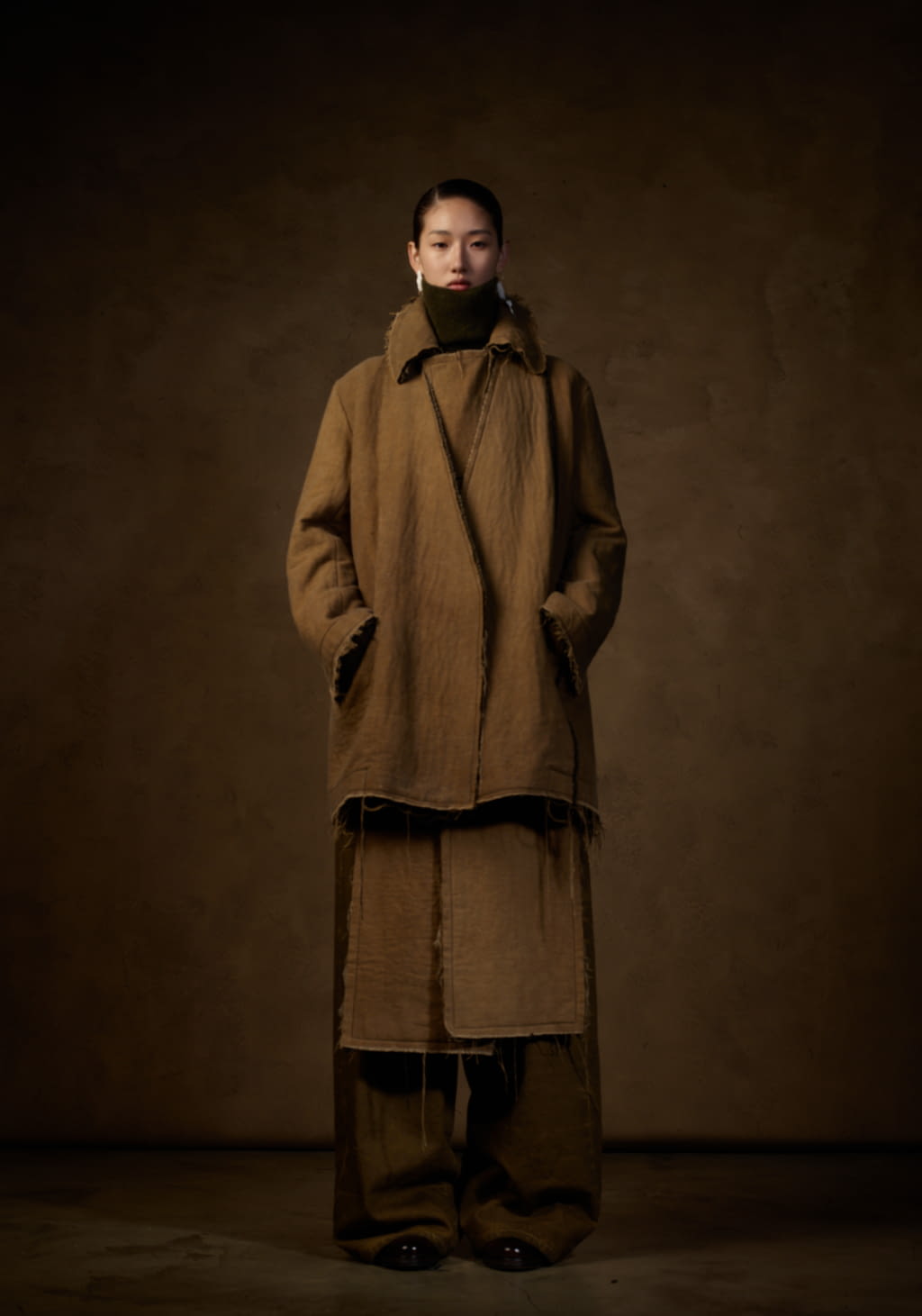 Fashion Week Paris Fall/Winter 2021 look 15 de la collection Uma Wang womenswear