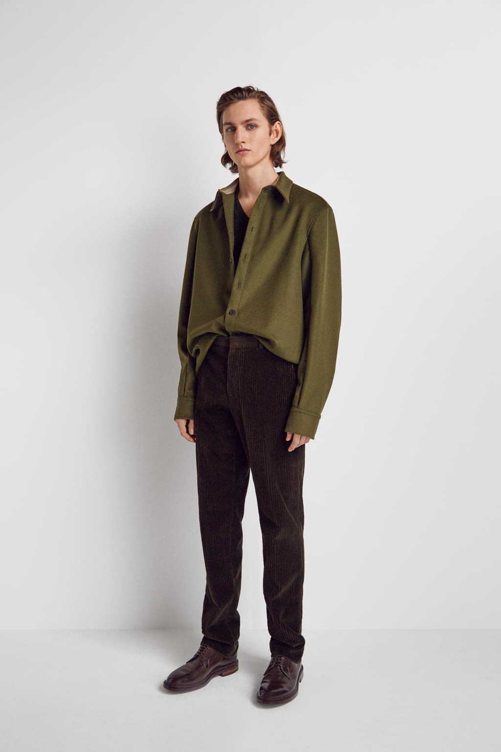 Fashion Week London Fall/Winter 2018 look 16 from the Joseph collection menswear