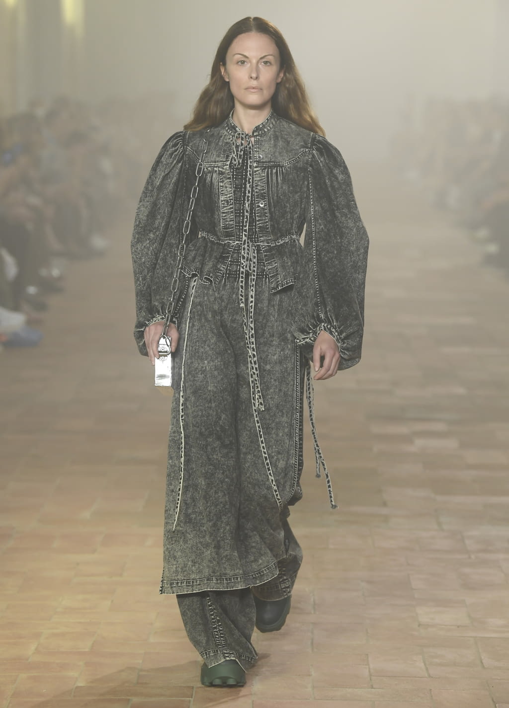 Fashion Week Florence Fall/Winter 2020 look 16 from the S.R. STUDIO. LA. CA. collection menswear