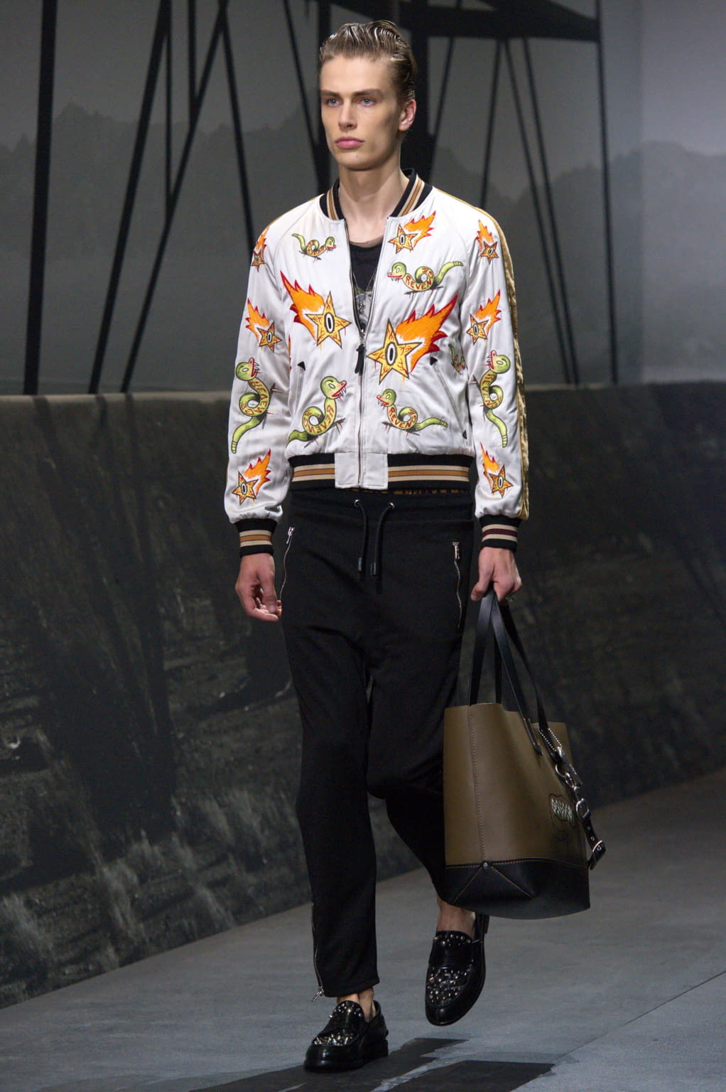 Fashion Week London Spring/Summer 2017 look 16 from the Coach collection menswear