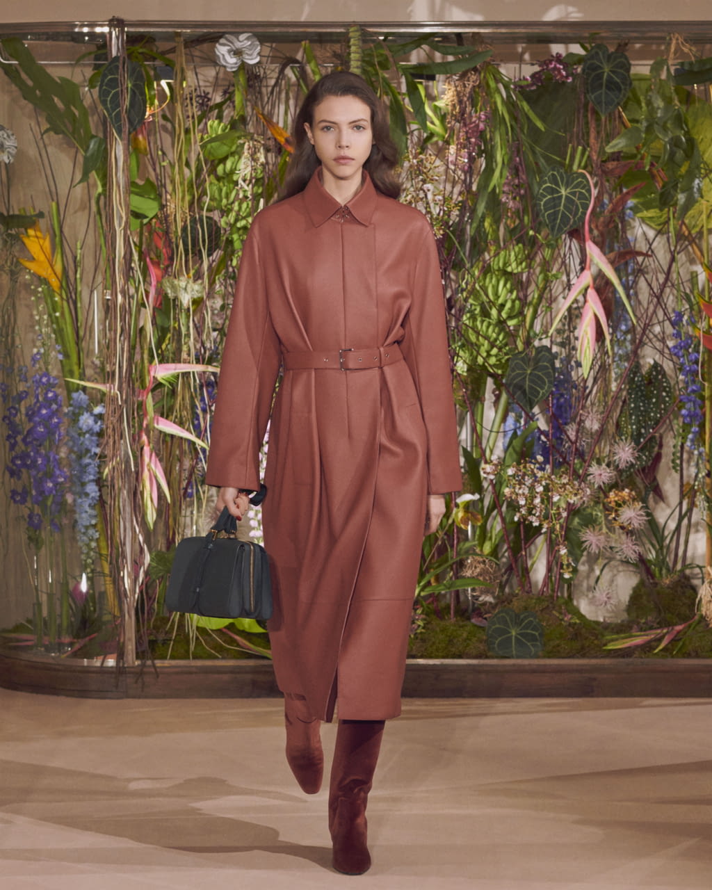 Fashion Week Paris Pre-Fall 2019 look 16 from the Hermès collection womenswear