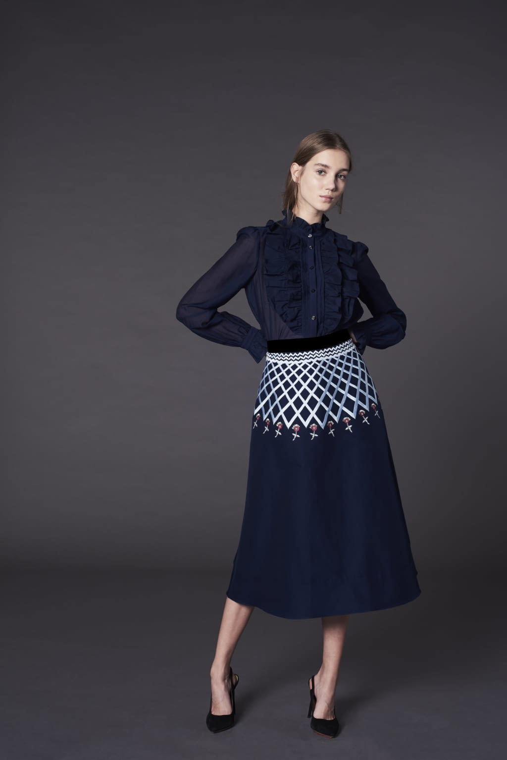 Fashion Week London Pre-Fall 2017 look 9 from the Temperley London collection womenswear