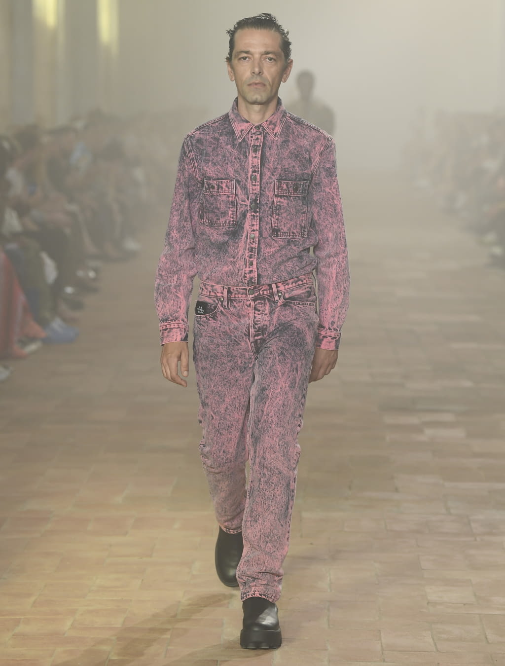 Fashion Week Florence Fall/Winter 2020 look 17 from the S.R. STUDIO. LA. CA. collection menswear