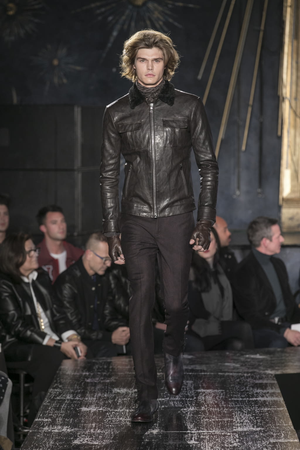 Fashion Week New York Fall/Winter 2017 look 17 from the John Varvatos collection menswear