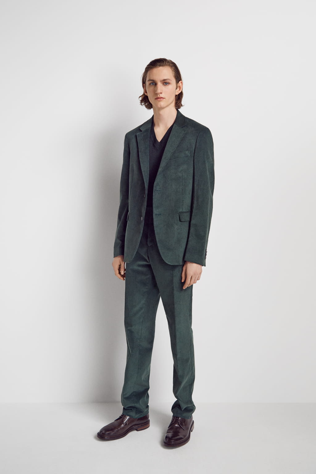 Fashion Week London Fall/Winter 2018 look 17 from the Joseph collection menswear