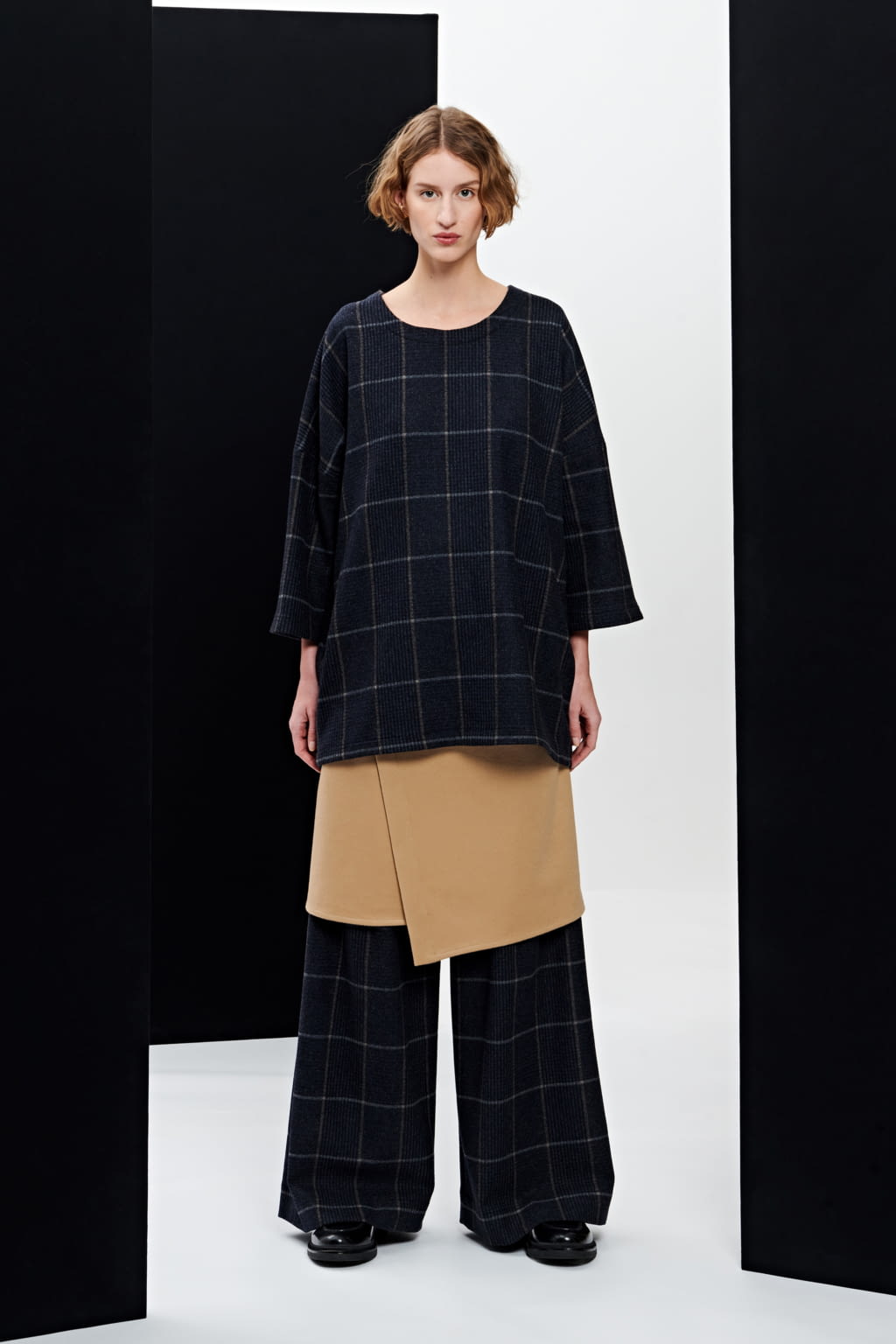 Fashion Week Paris Pre-Fall 2021 look 17 from the Nehera collection womenswear