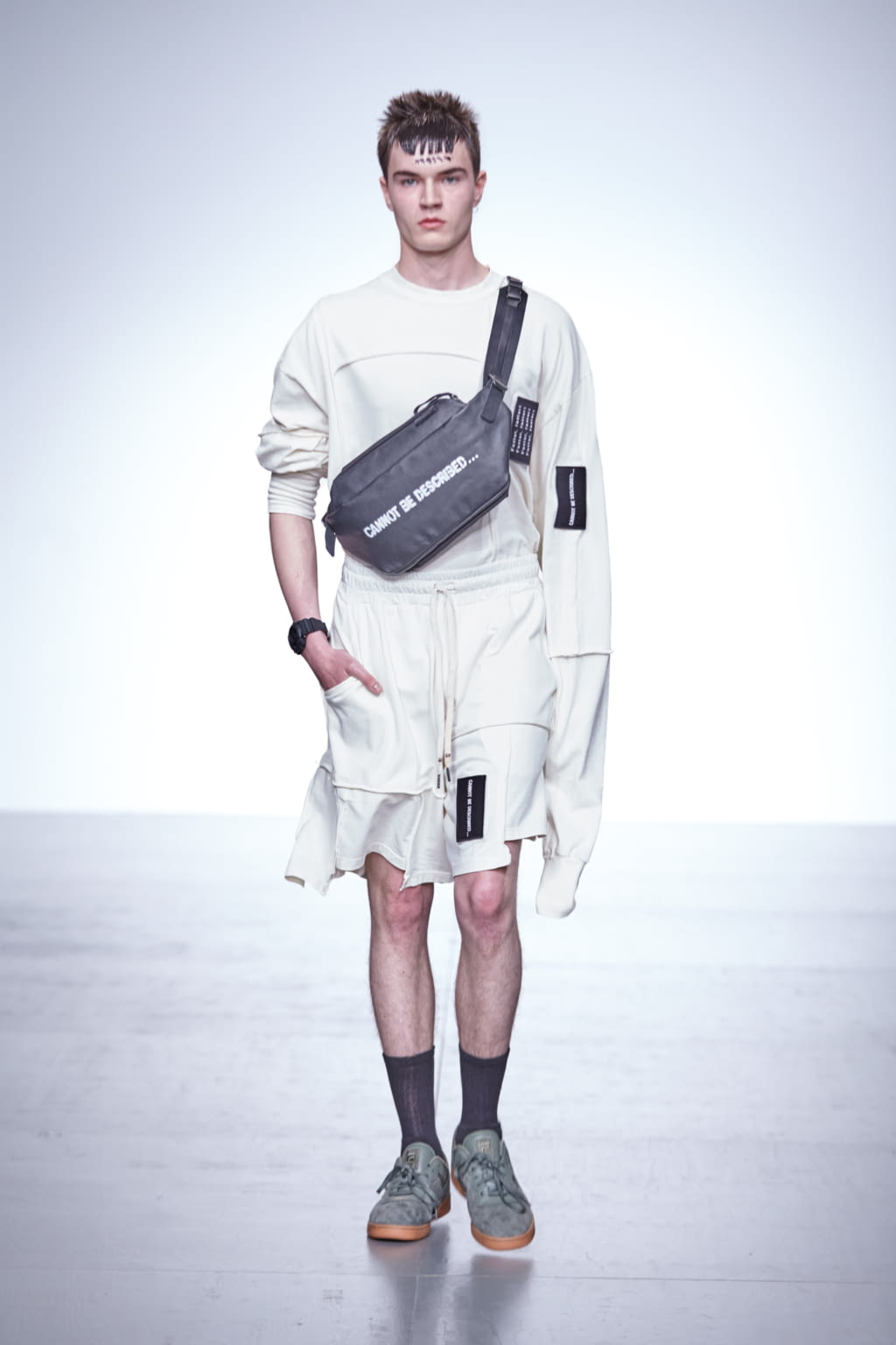 Fashion Week London Spring/Summer 2018 look 18 from the Liam Hodges collection menswear