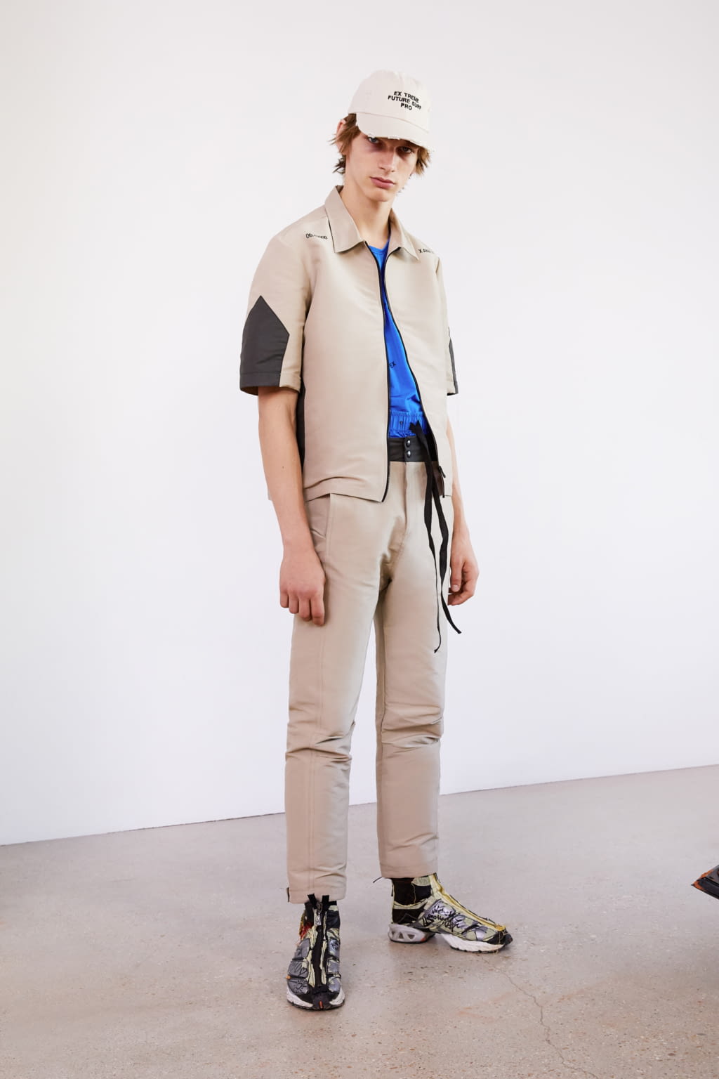 Fashion Week Paris Spring/Summer 2018 look 18 from the Ex Infinitas collection menswear