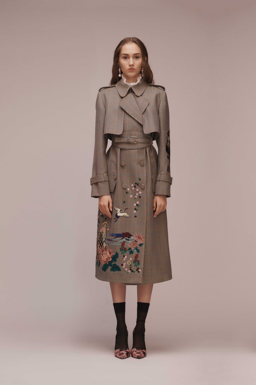 Fashion Week London Pre-Fall 2018 look 19 from the Erdem collection 女装