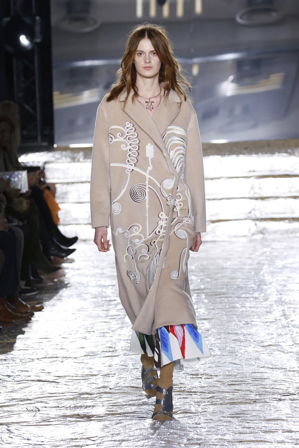 Fashion Week London Fall/Winter 2016 look 19 from the Peter Pilotto collection womenswear