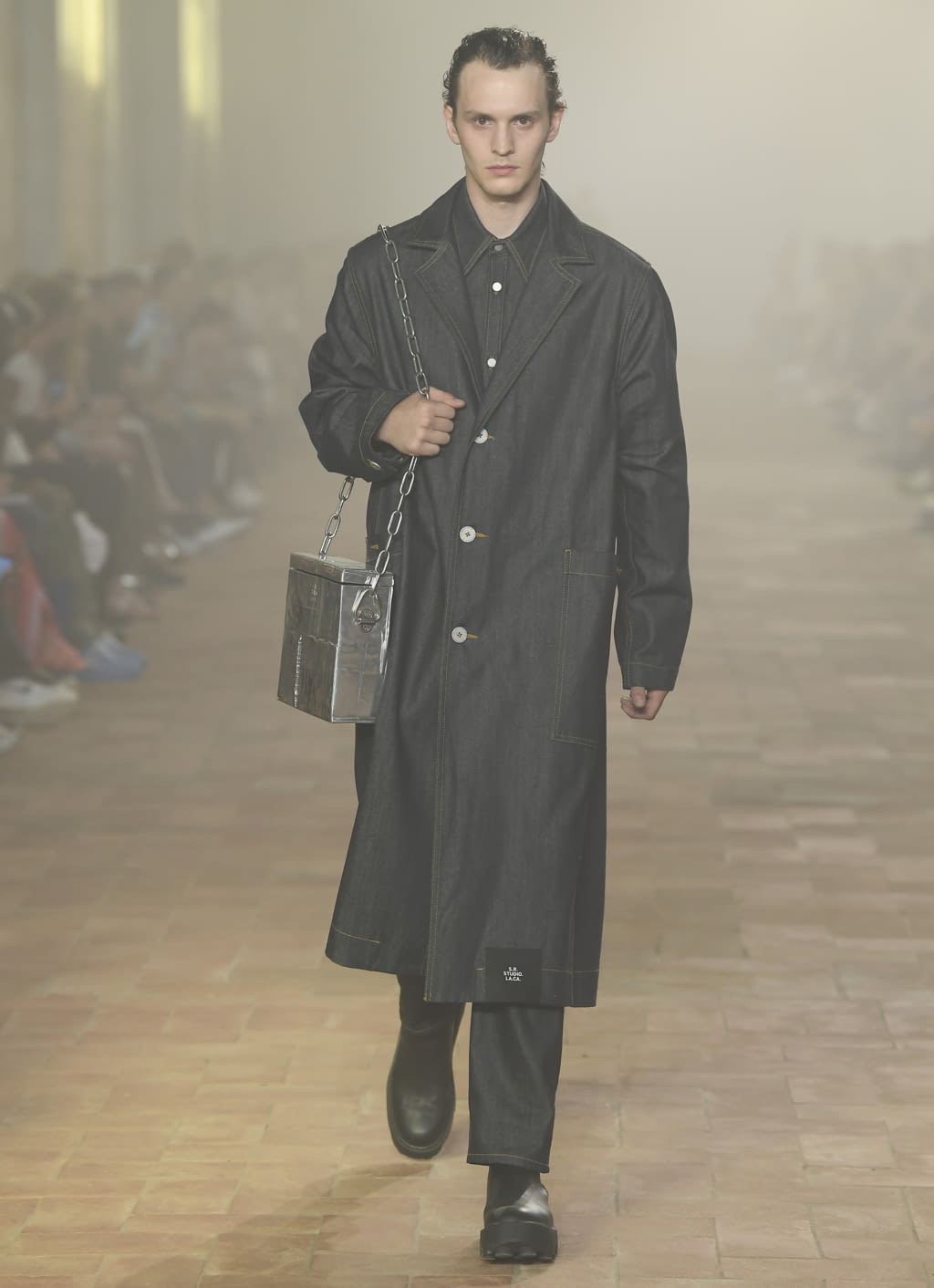 Fashion Week Florence Fall/Winter 2020 look 19 from the S.R. STUDIO. LA. CA. collection menswear
