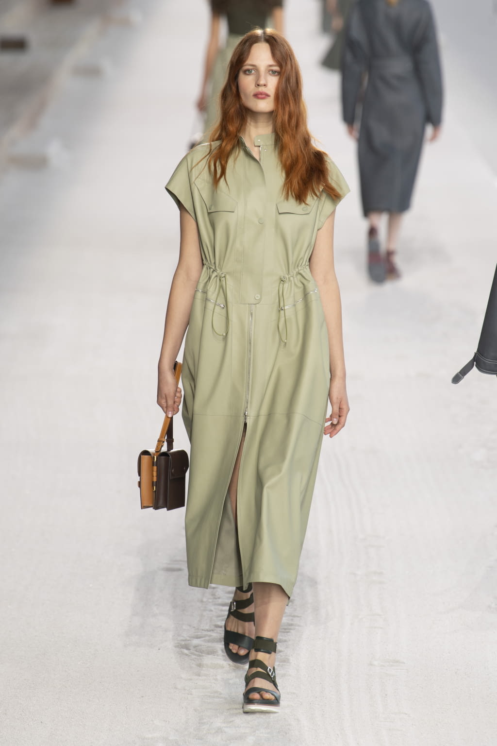Fashion Week Paris Spring/Summer 2019 look 19 from the Hermès collection 女装