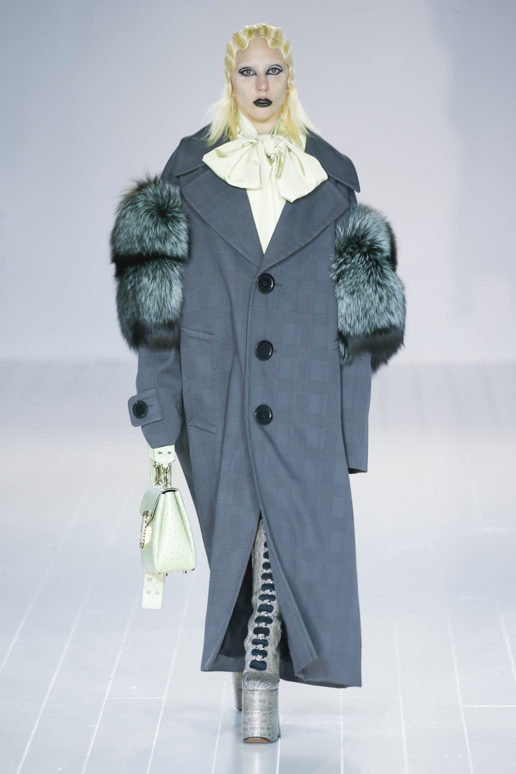 Fashion Week New York Fall/Winter 2016 look 20 de la collection Marc Jacobs womenswear