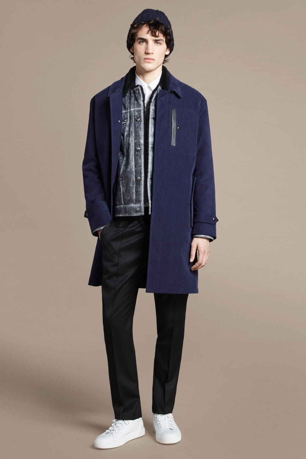 Fashion Week Milan Fall/Winter 2018 look 20 from the Tod's collection menswear