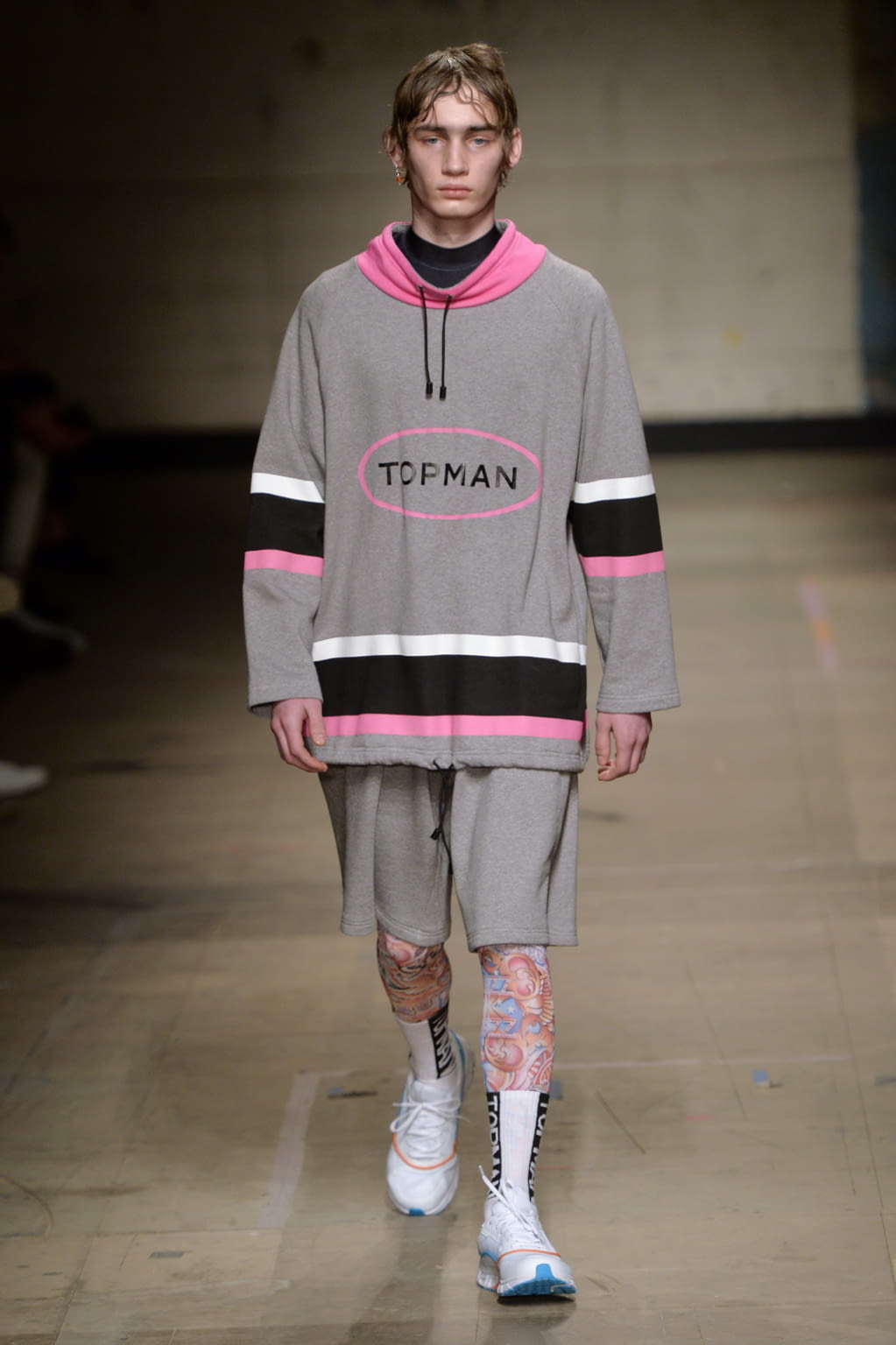 Fashion Week London Fall/Winter 2017 look 21 from the Topman Design collection menswear