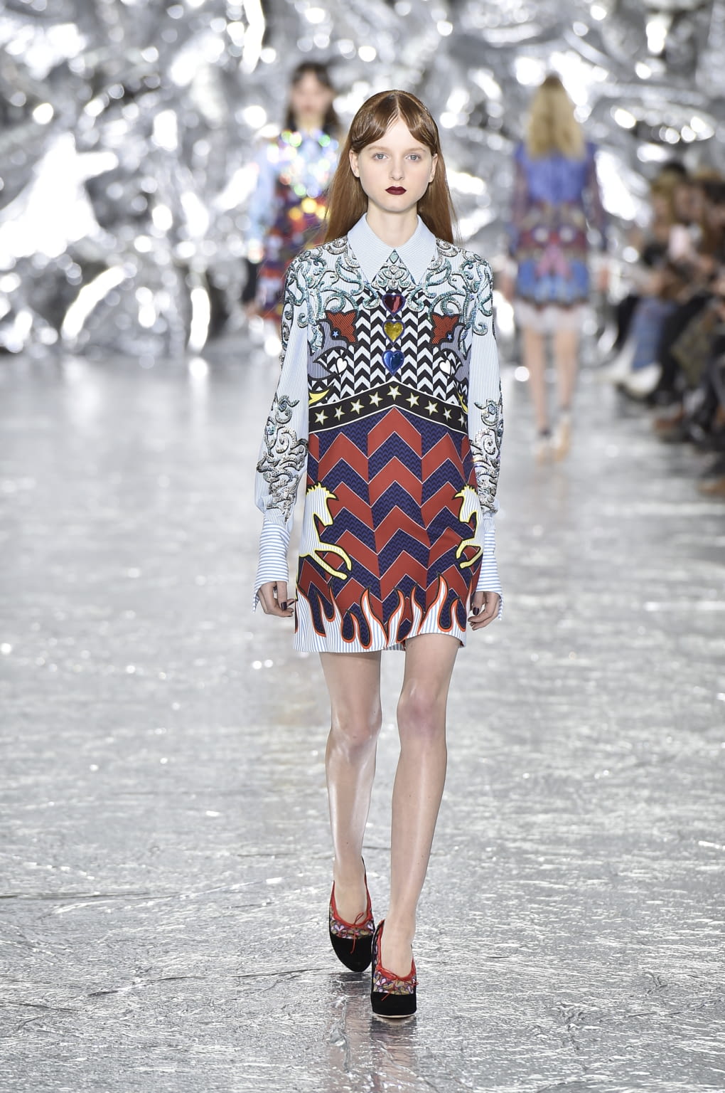 Fashion Week London Fall/Winter 2016 look 21 from the Mary Katrantzou collection 女装