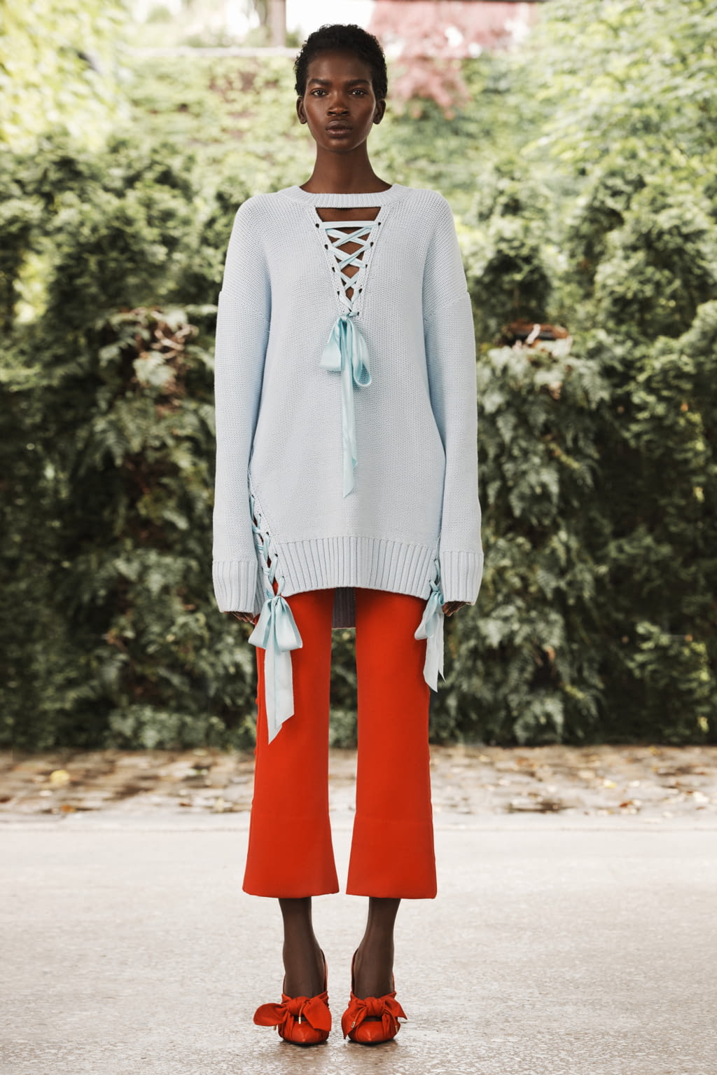 Fashion Week New York Resort 2019 look 18 from the Prabal Gurung collection womenswear
