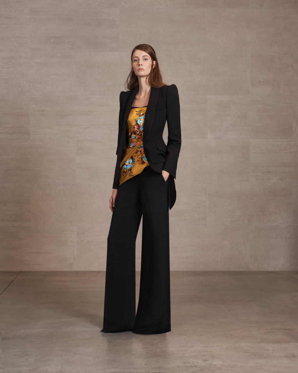 Fashion Week New York Pre-Fall 2018 look 22 from the Prabal Gurung collection womenswear