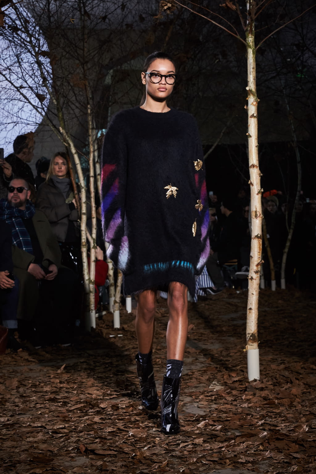 Fashion Week Paris Fall/Winter 2017 look 23 from the Off-White collection menswear