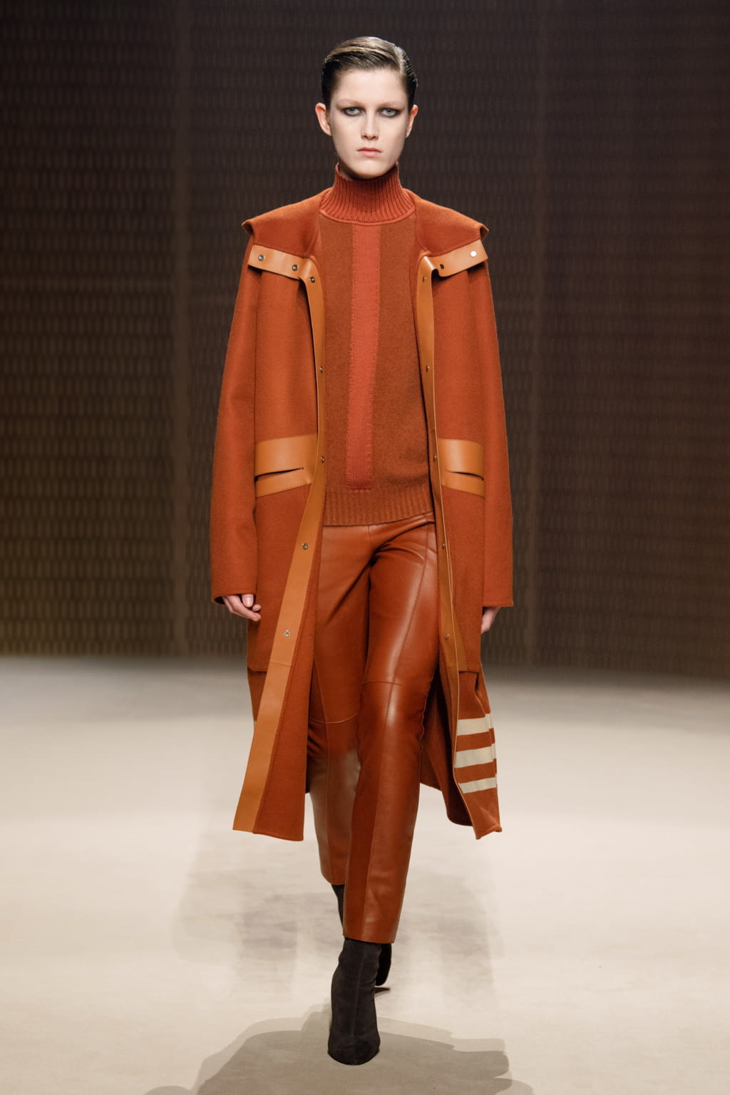 Fashion Week Paris Fall/Winter 2019 look 23 from the Hermès collection 女装