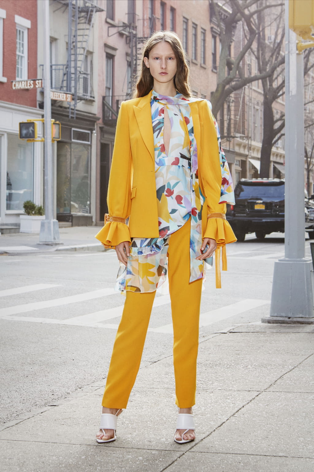 Fashion Week New York Pre-Fall 2019 look 16 from the Prabal Gurung collection womenswear