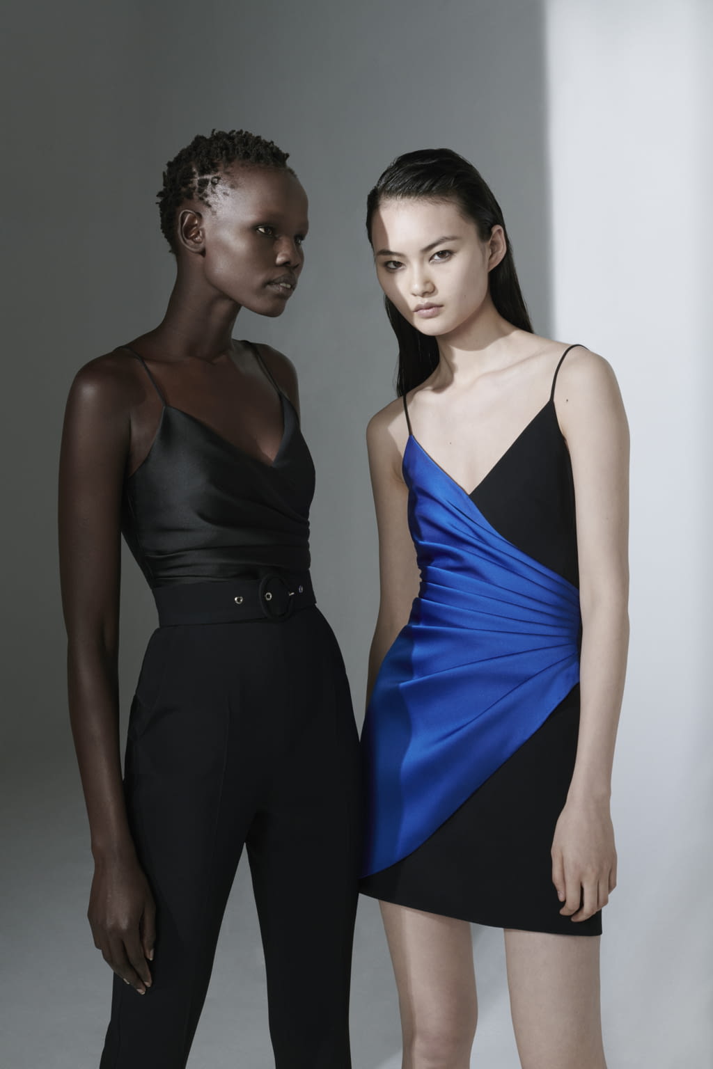 Fashion Week London Resort 2019 look 24 de la collection David Koma womenswear