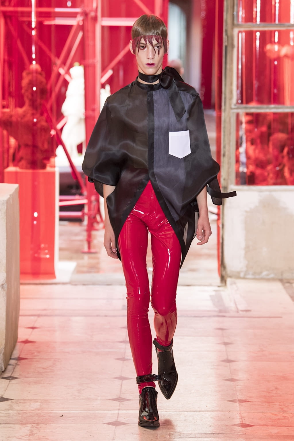 Fashion Week Paris Spring/Summer 2019 look 24 from the Maison Margiela collection 男装