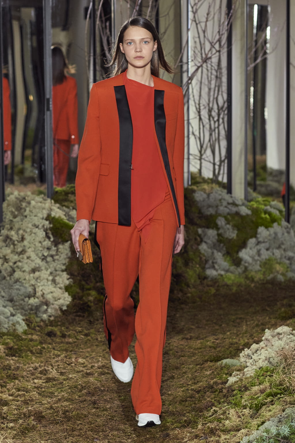Fashion Week Paris Pre-Fall 2018 look 25 from the Hermès collection 女装