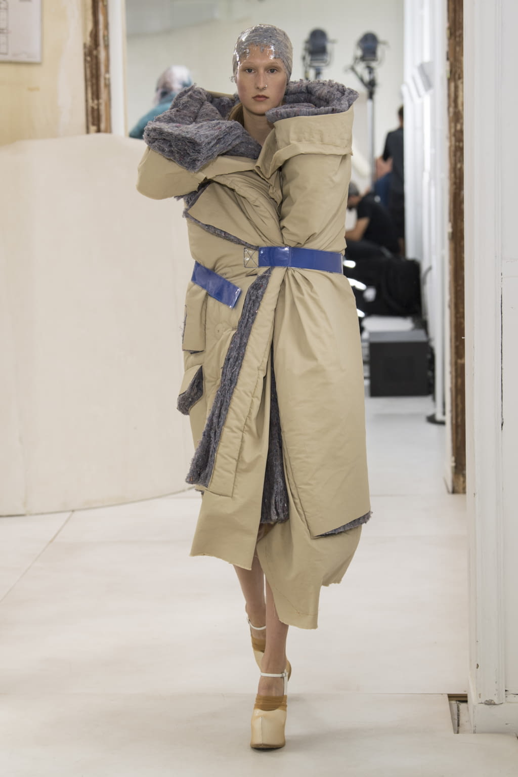 Fashion Week Paris Fall/Winter 2018 look 25 de la collection Maison Margiela couture