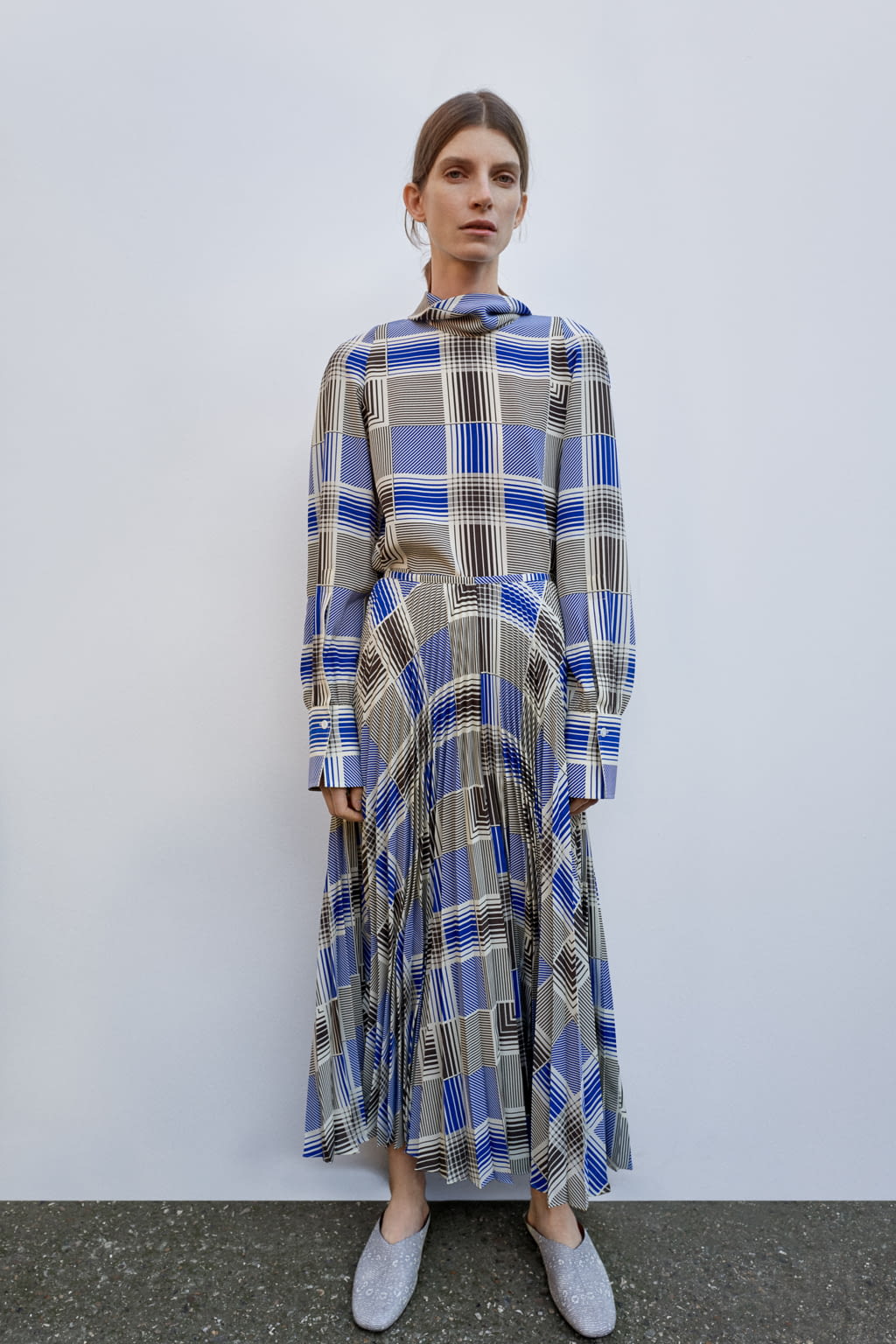 Fashion Week London Pre-Fall 2018 look 26 from the Joseph collection womenswear