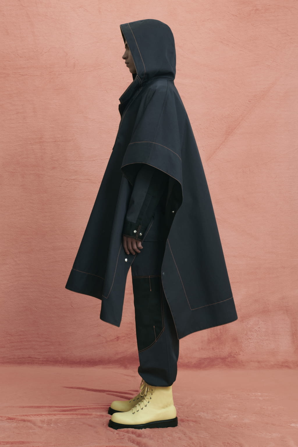 Fashion Week Paris Fall/Winter 2022 look 27 from the OAMC collection menswear