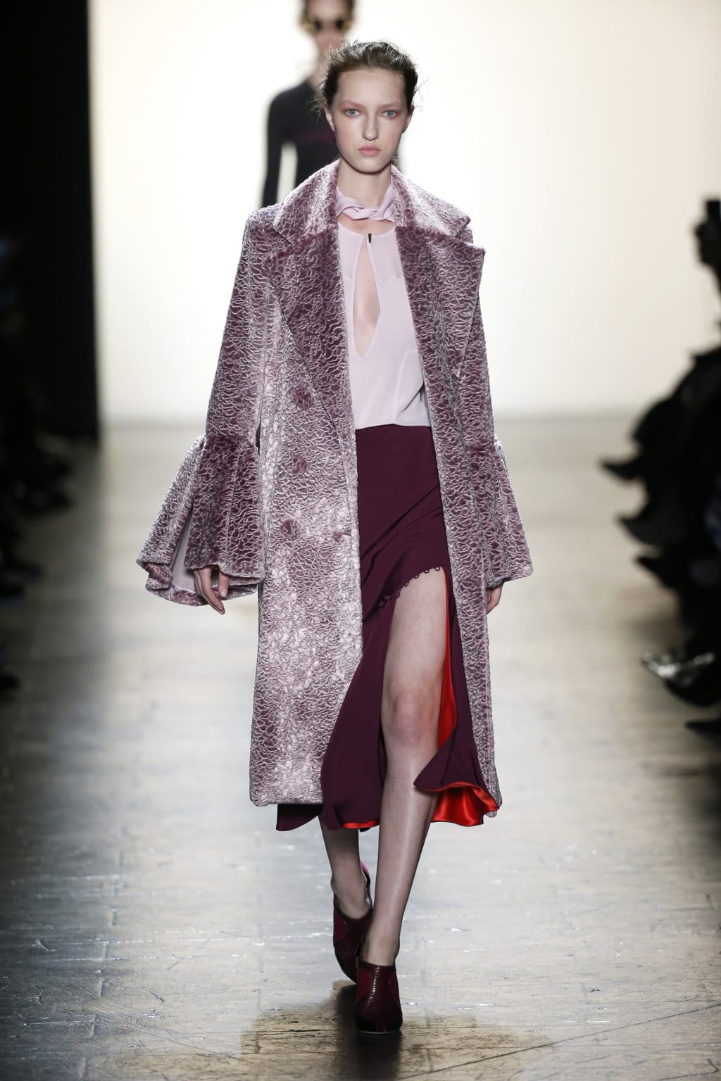 Fashion Week New York Fall/Winter 2016 look 27 from the Prabal Gurung collection womenswear