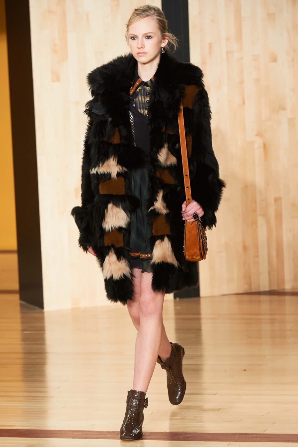 Fashion Week New York Fall/Winter 2016 look 27 from the Coach collection 女装