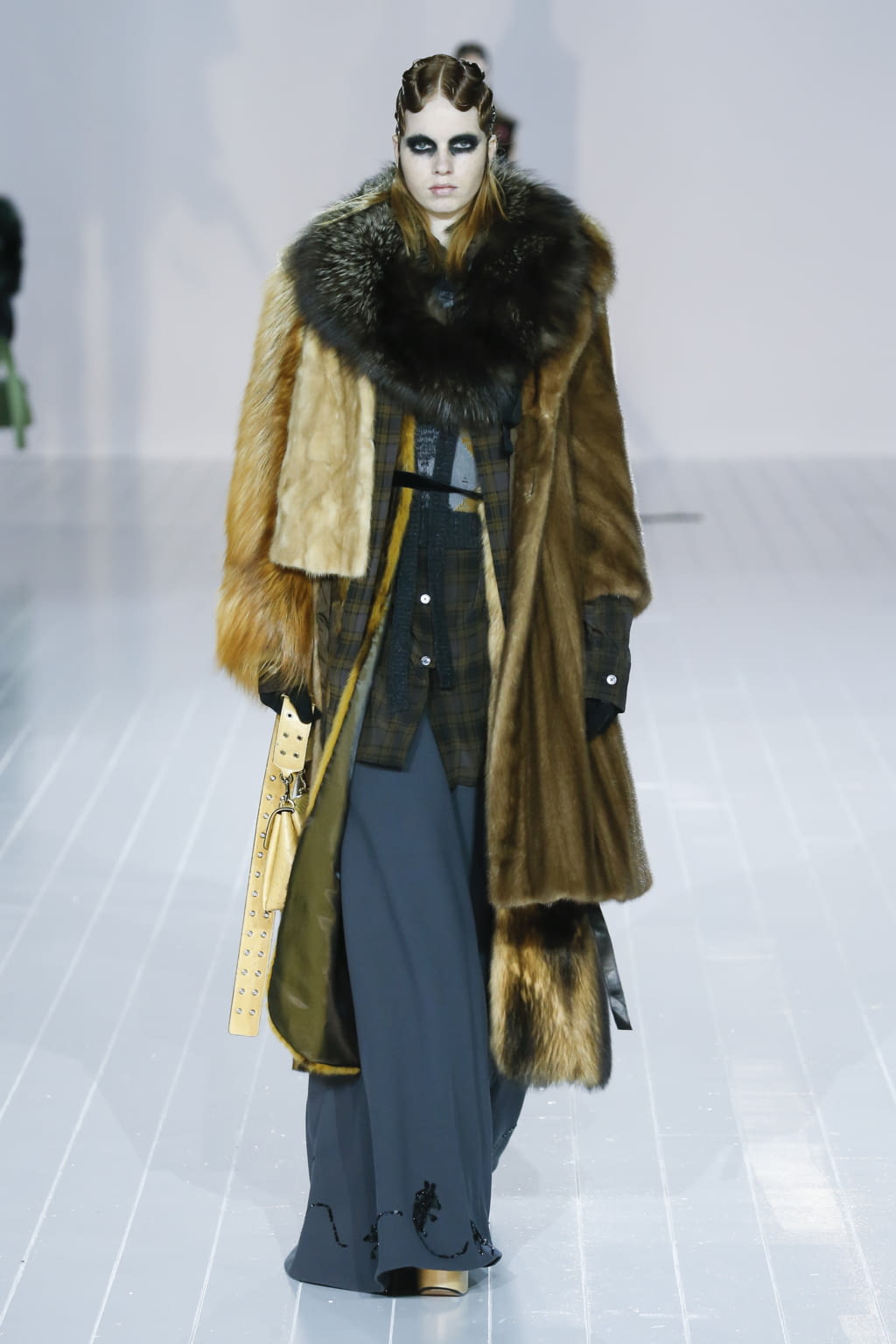 Fashion Week New York Fall/Winter 2016 look 27 de la collection Marc Jacobs womenswear