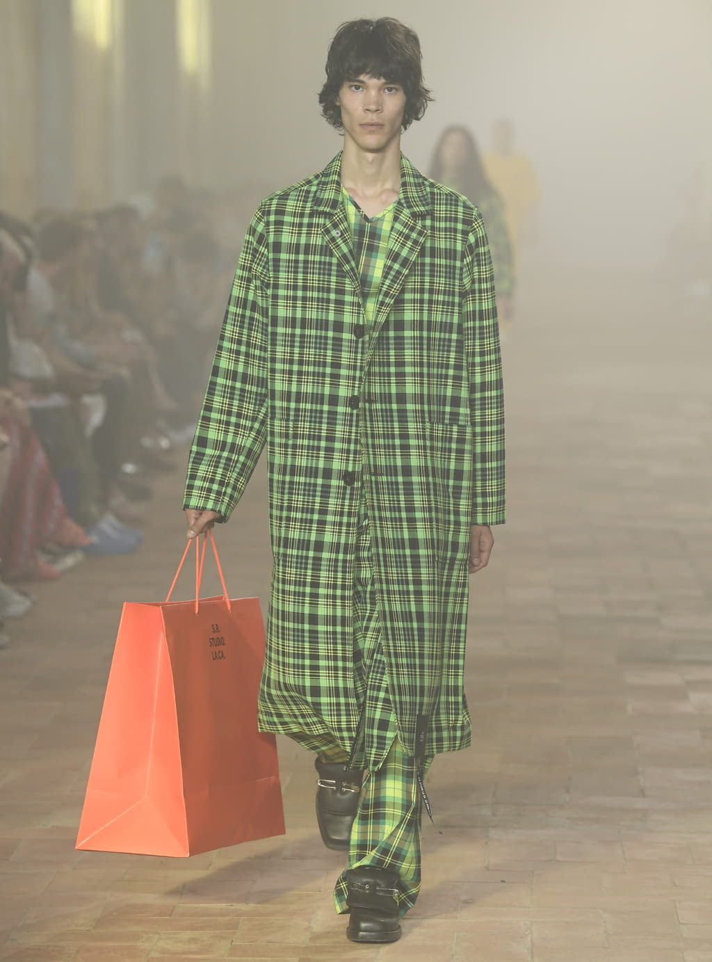 Fashion Week Florence Fall/Winter 2020 look 28 from the S.R. STUDIO. LA. CA. collection 男装