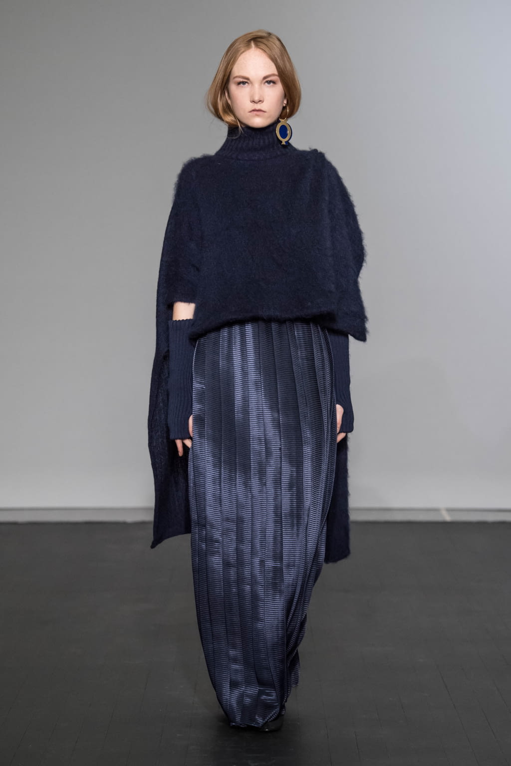 Fashion Week Paris Fall/Winter 2018 look 29 de la collection Nobi Talai womenswear