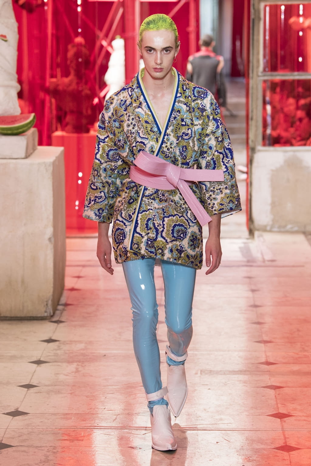 Fashion Week Paris Spring/Summer 2019 look 29 de la collection Maison Margiela menswear