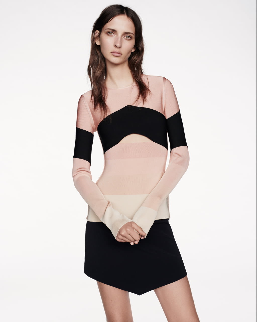 Fashion Week London Resort 2017 look 30 from the David Koma collection 女装