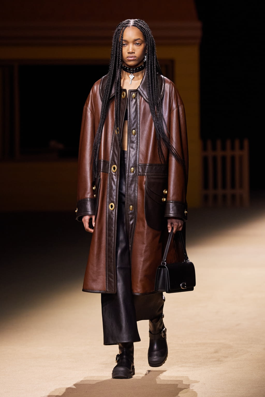 Fashion Week New York Fall/Winter 2022 look 30 from the Coach collection womenswear