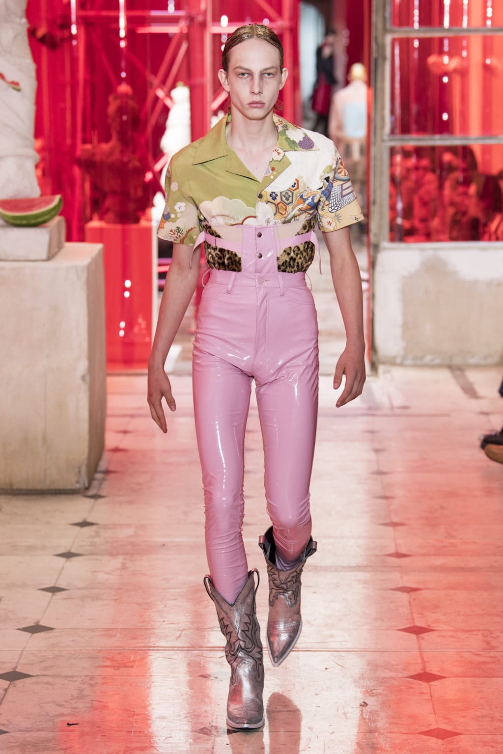 Fashion Week Paris Spring/Summer 2019 look 30 de la collection Maison Margiela menswear