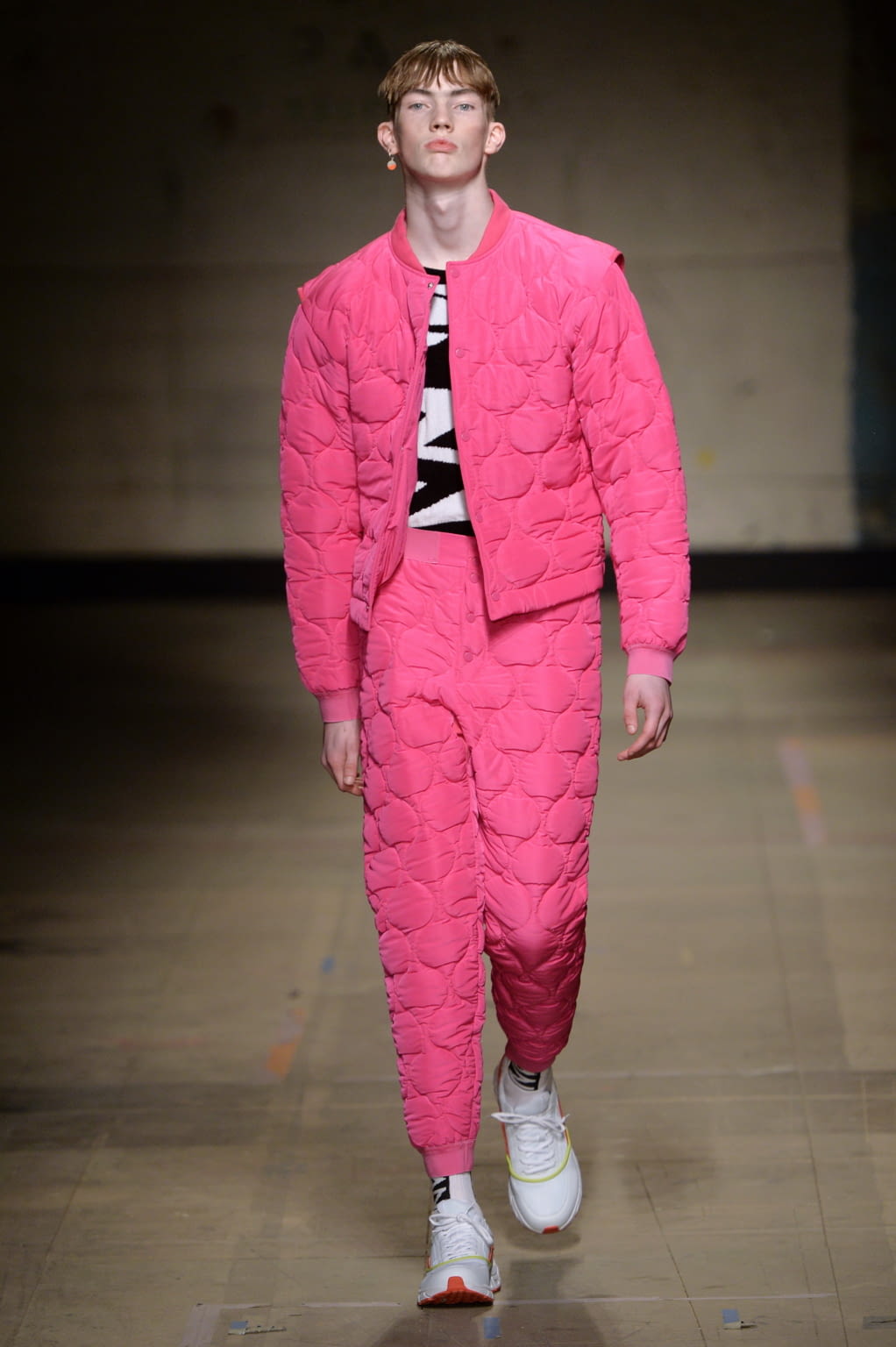 Fashion Week London Fall/Winter 2017 look 31 from the Topman Design collection menswear