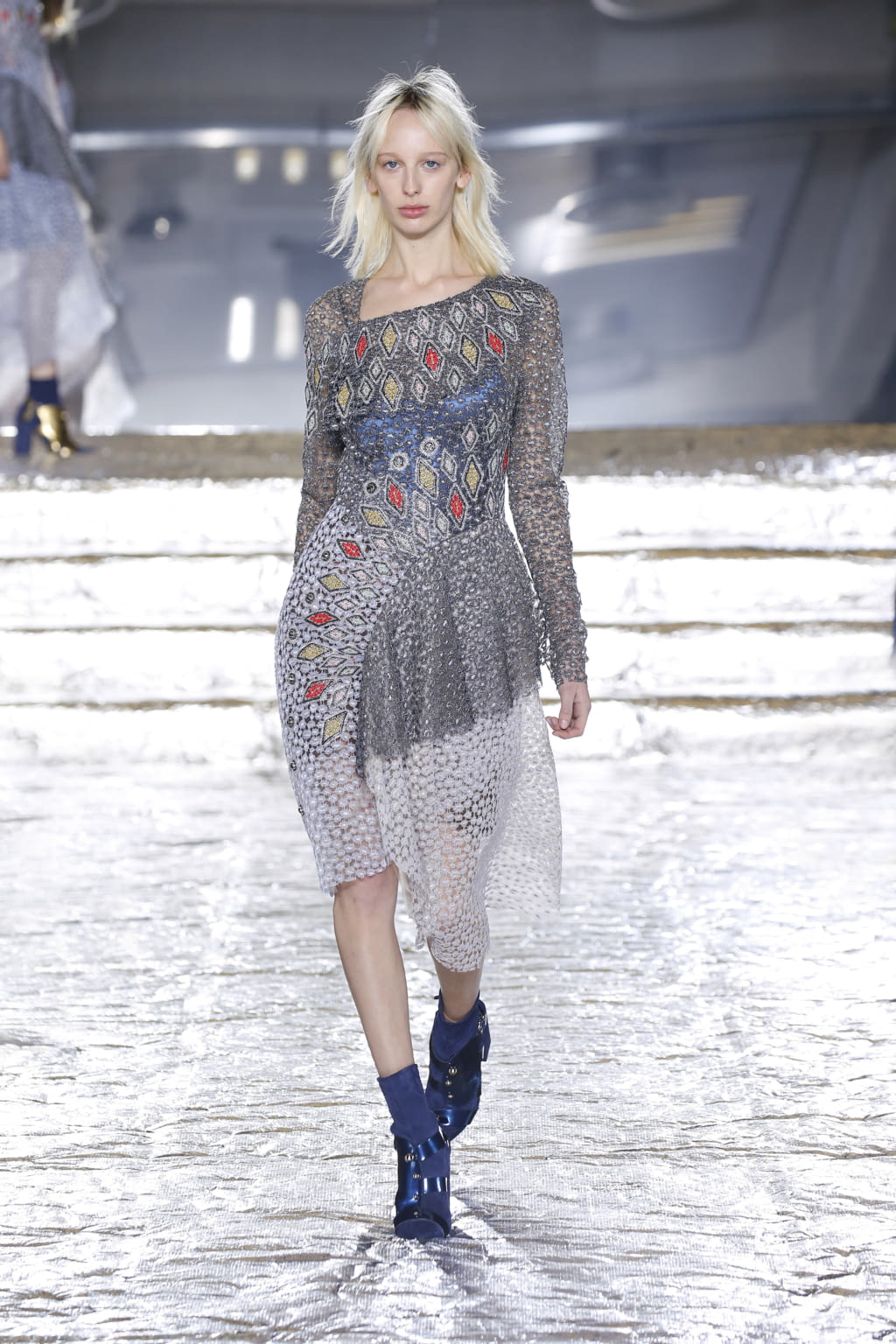 Fashion Week London Fall/Winter 2016 look 32 from the Peter Pilotto collection womenswear