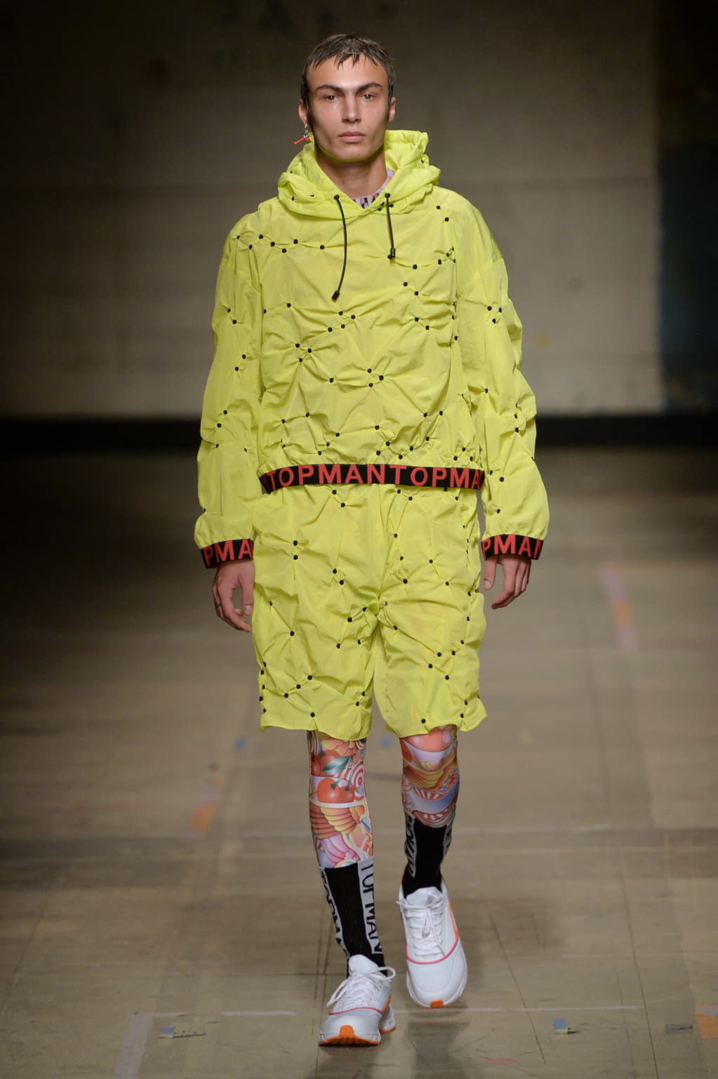 Fashion Week London Fall/Winter 2017 look 32 from the Topman Design collection menswear