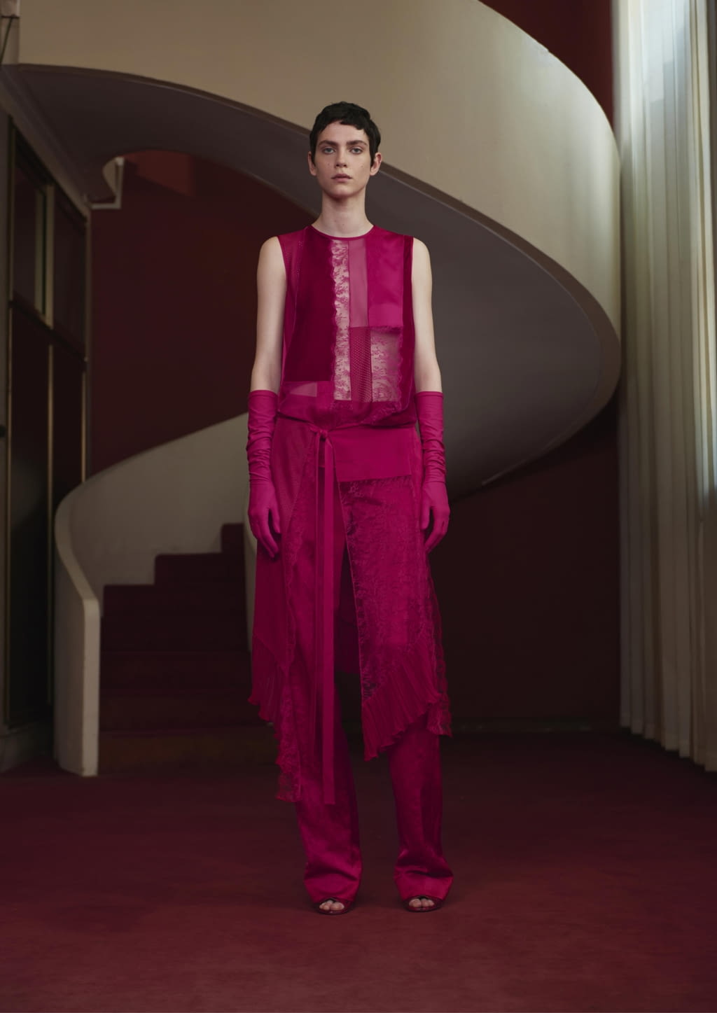 Fashion Week Paris Resort 2018 look 32 from the Givenchy collection womenswear