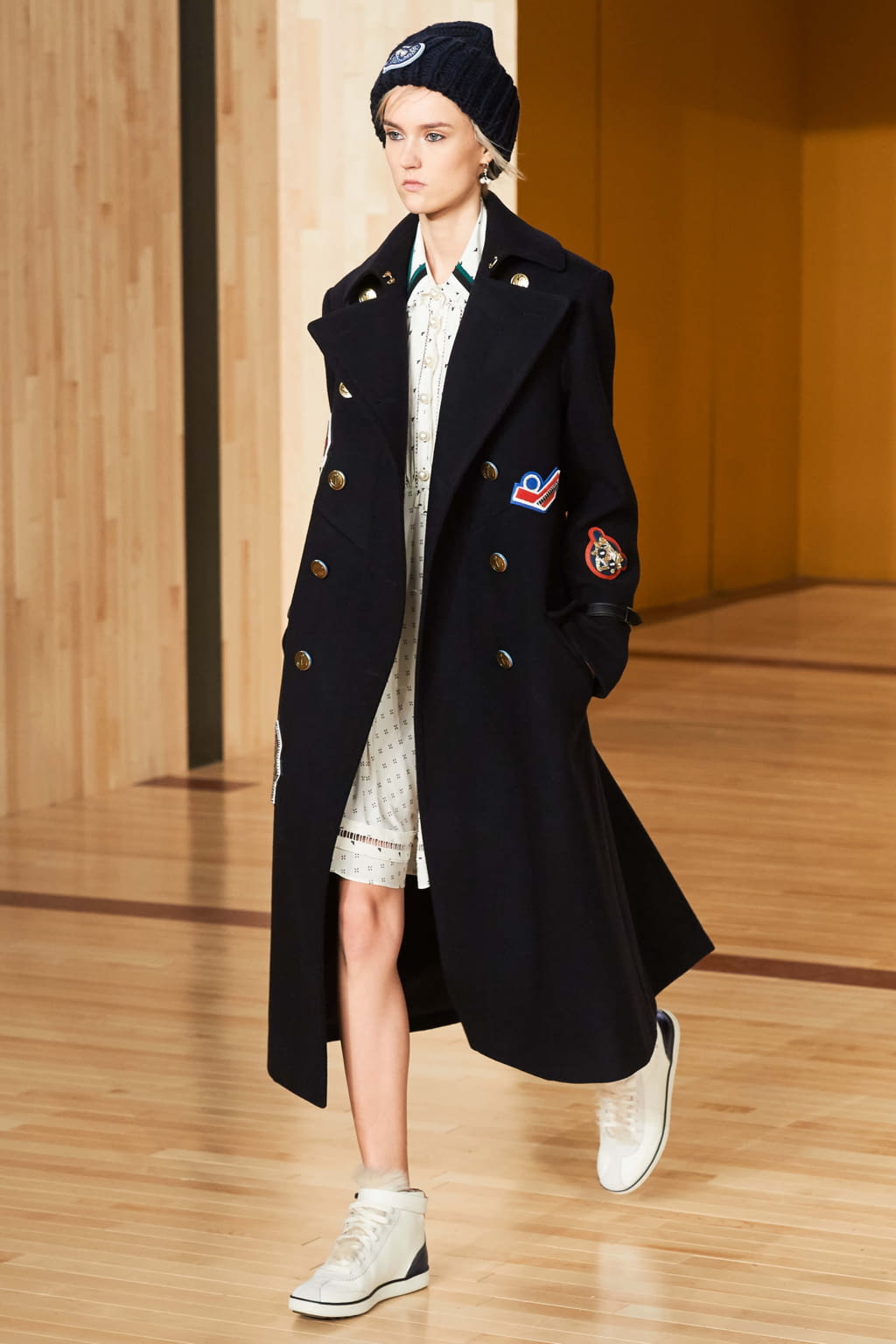 Fashion Week New York Fall/Winter 2016 look 34 from the Coach collection womenswear